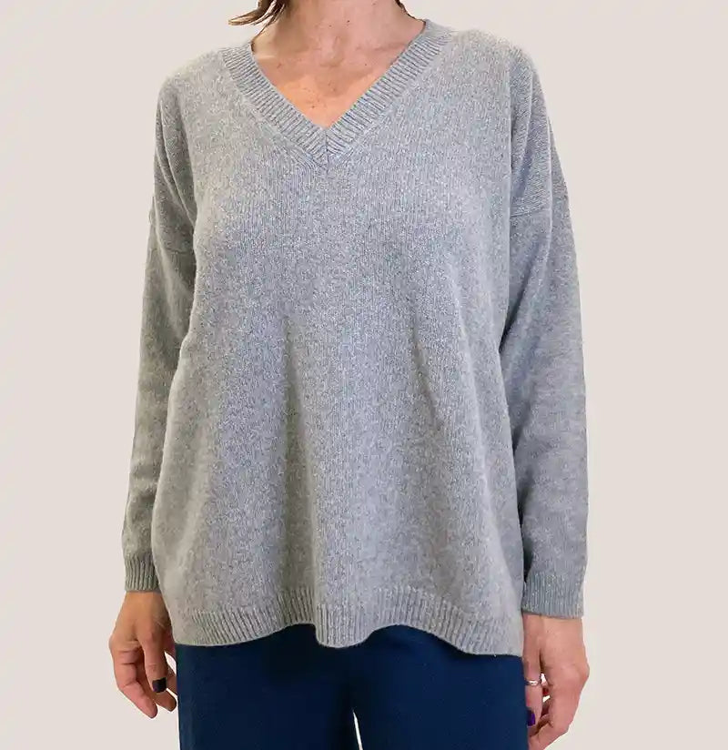 Maglione in Cashmere Oversize Donna Scollo a V Grigio Perla