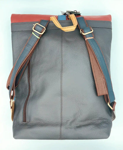 Soruka Bags Zaino Porta PC Unisex in pelle liscia.